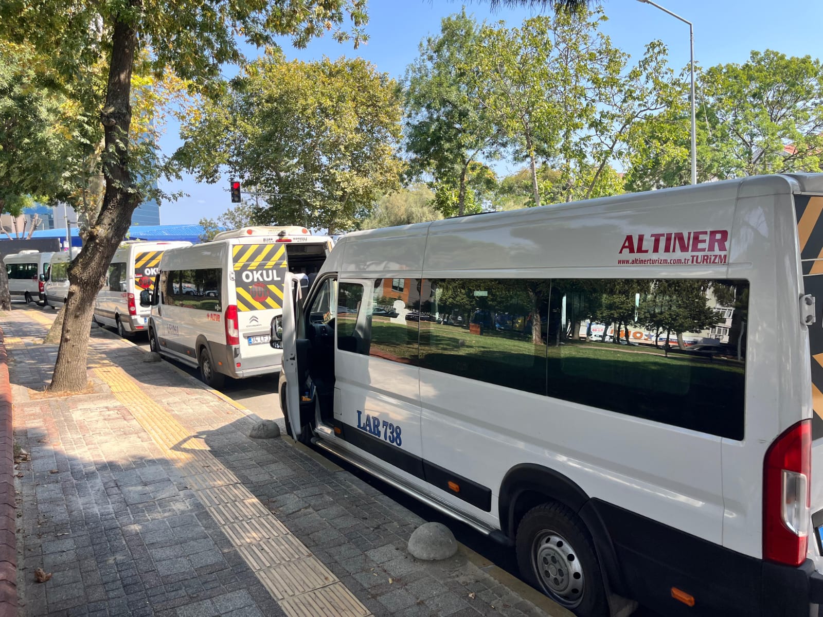 Beylikdüzü Öğrenci Servisi Araçları